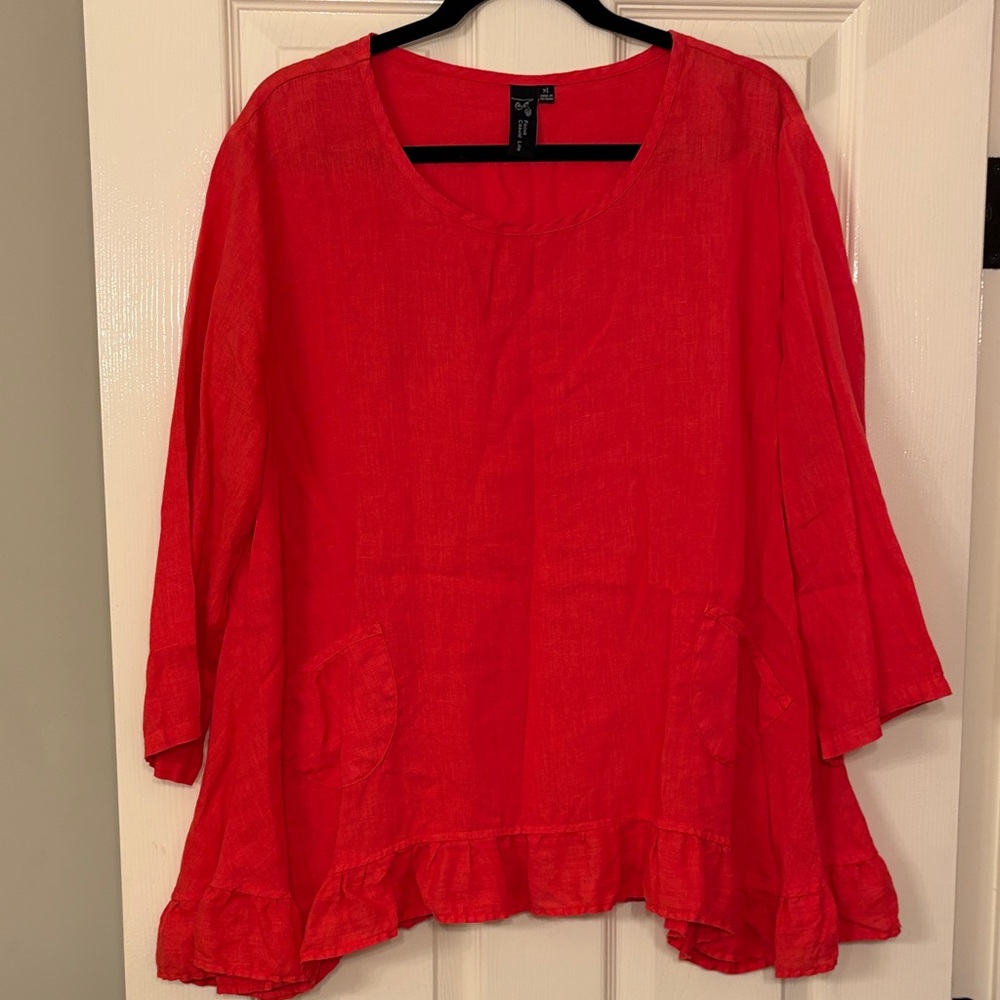 Focus Casual Life Top - image 1